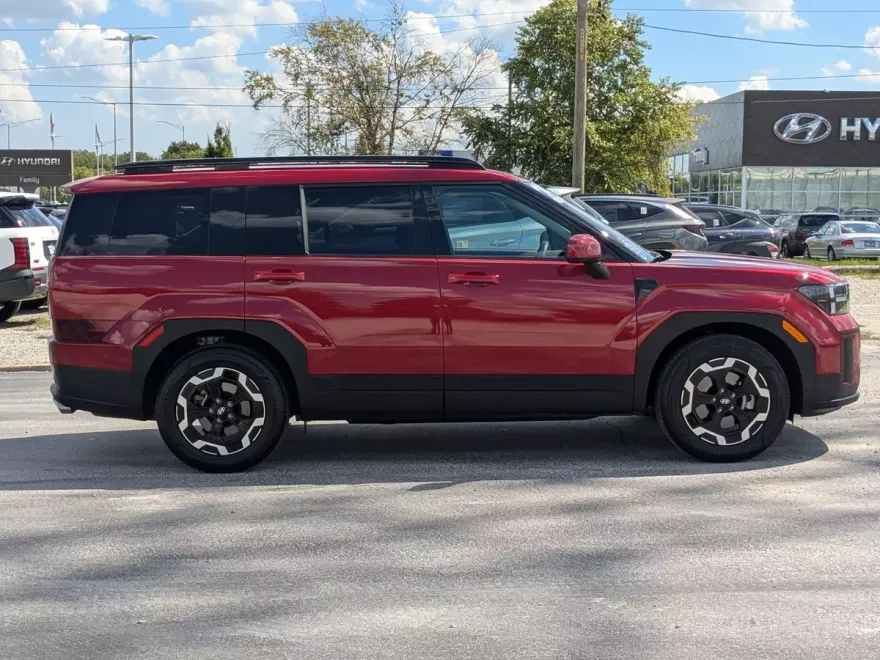 2025 Hyundai Santa Fe SEL photo 1