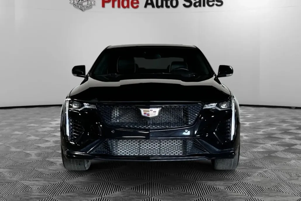 2020 Cadillac CT4 photo 1