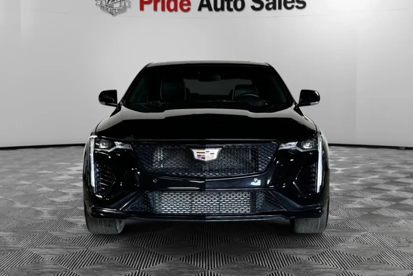 2020 Cadillac CT4 photo 1