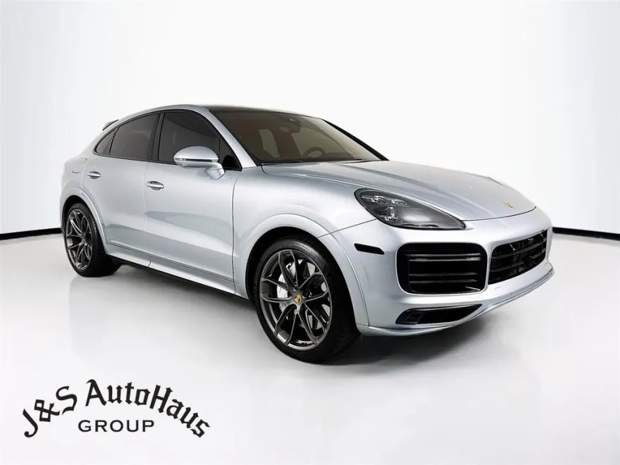 2020 Porsche Cayenne Coupe Turbo photo 1