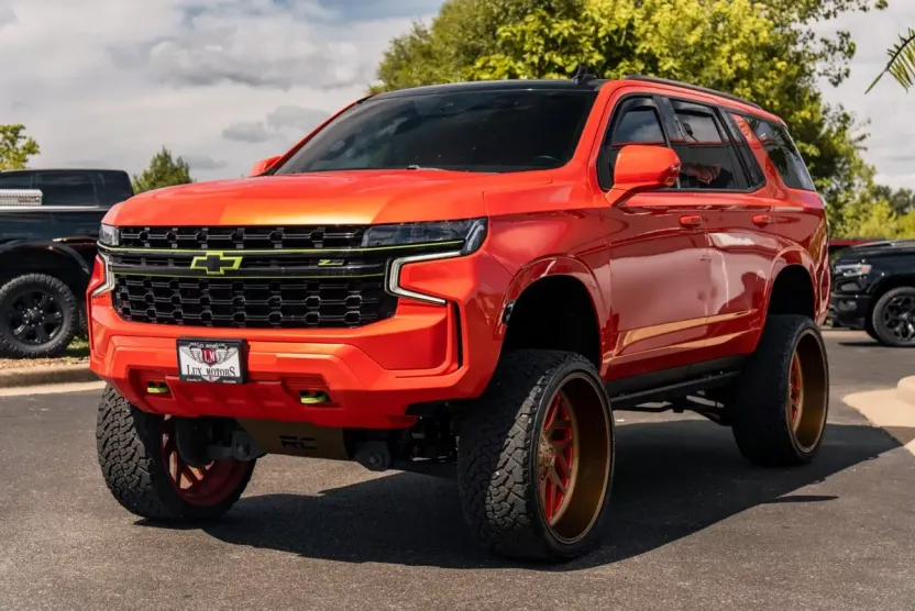 2021 Chevrolet Tahoe Z71 photo 1
