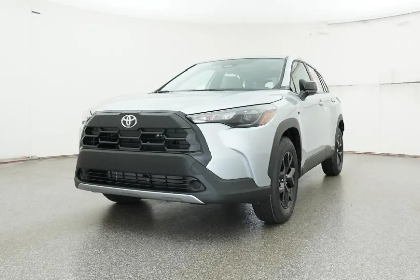 2026 Toyota Corolla Cross L photo 1