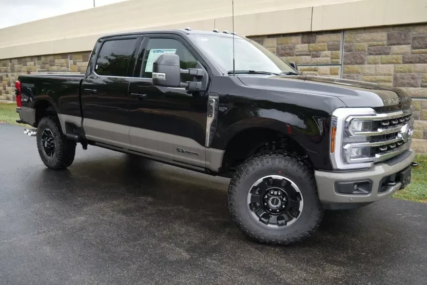 2026 Ford F-250 King Ranch photo 1