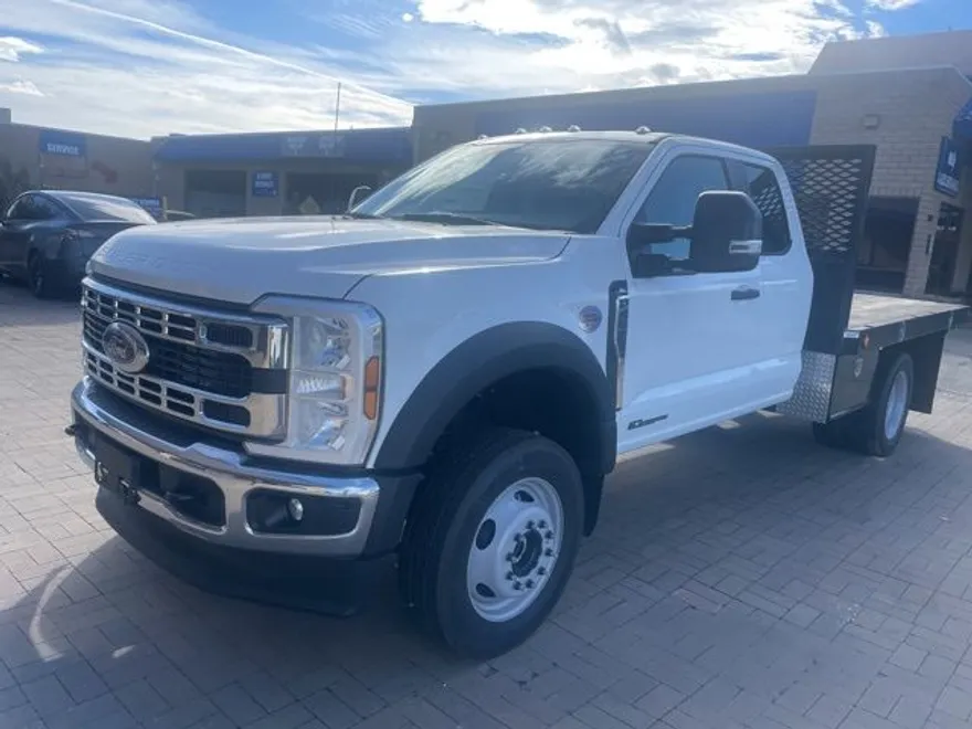 2024 Ford F-450 photo 1