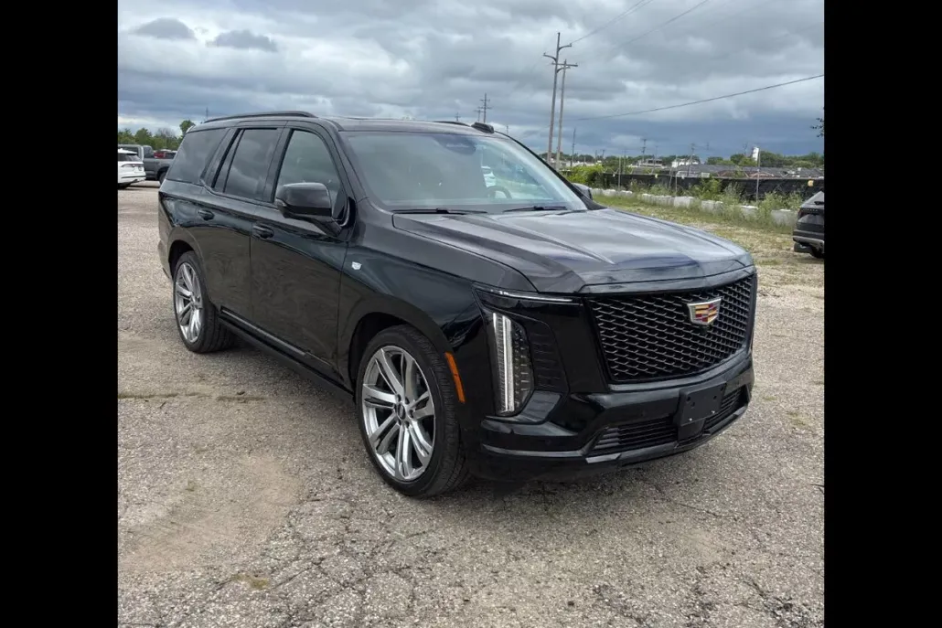 2025 Cadillac Escalade Sport photo 1