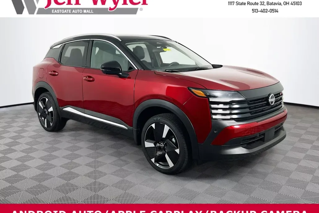 2025 Nissan Kicks SR photo 1
