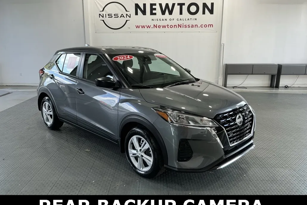 2024 Nissan Kicks S photo 1