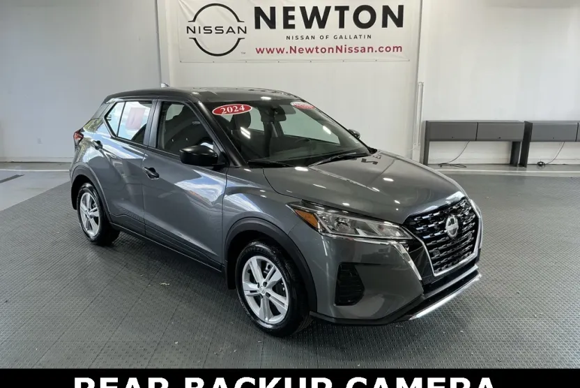 2024 Nissan Kicks S photo 1