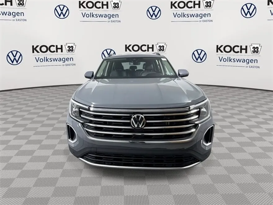 2026 Volkswagen Atlas SE Technology photo 1