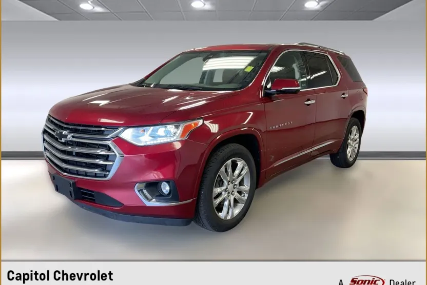 2018 Chevrolet Traverse High Country photo 1