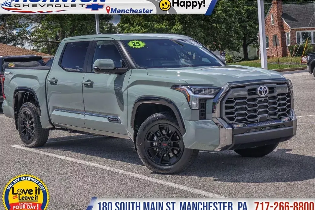 2025 Toyota Tundra Platinum photo 1