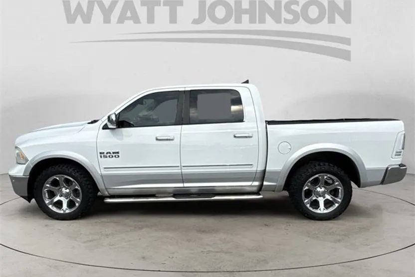 2014 Ram 1500 Laramie photo 1