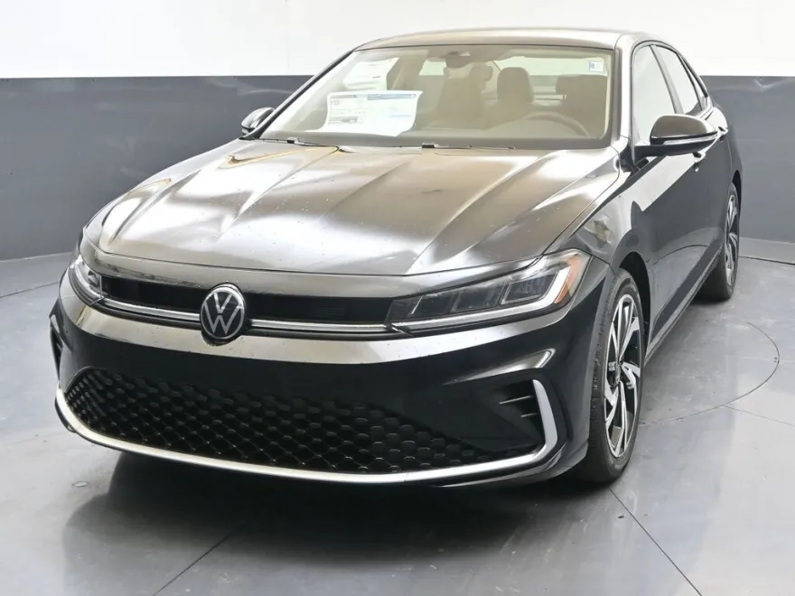 2025 Volkswagen Jetta 1.5T SEL photo 1