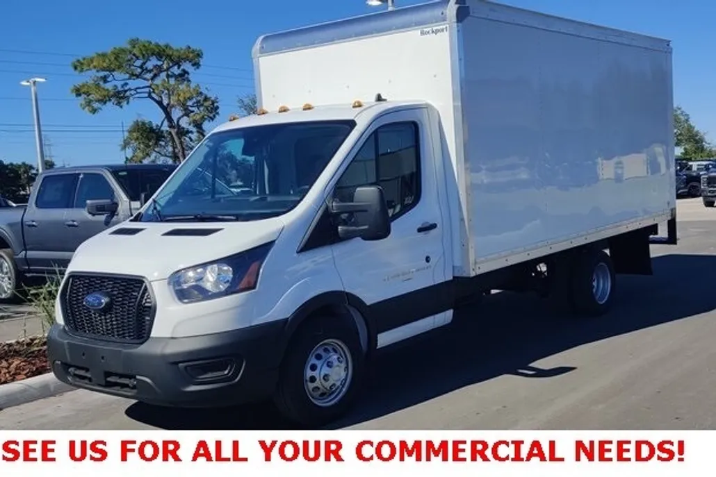 2024 Ford Transit photo 1