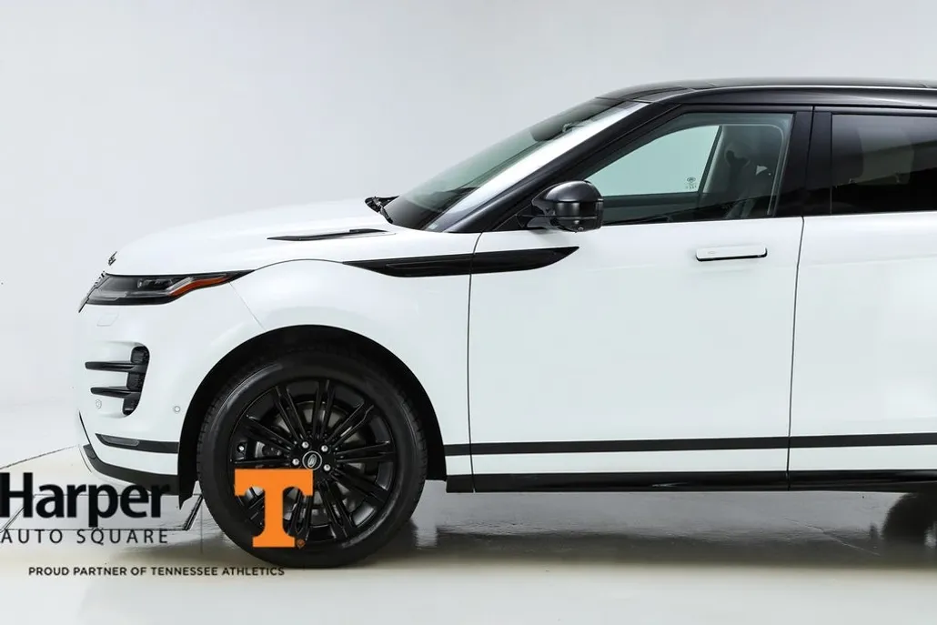 2024 Land Rover Range Rover Evoque Dynamic SE photo 1