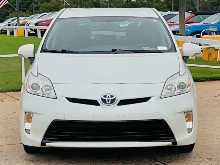 2015 Toyota Prius Persona Series photo 1