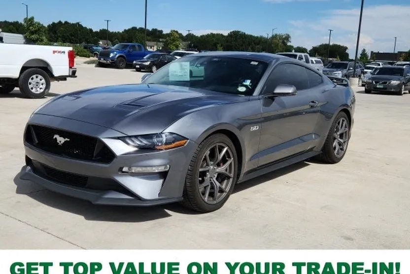 2022 Ford Mustang GT Premium photo 1