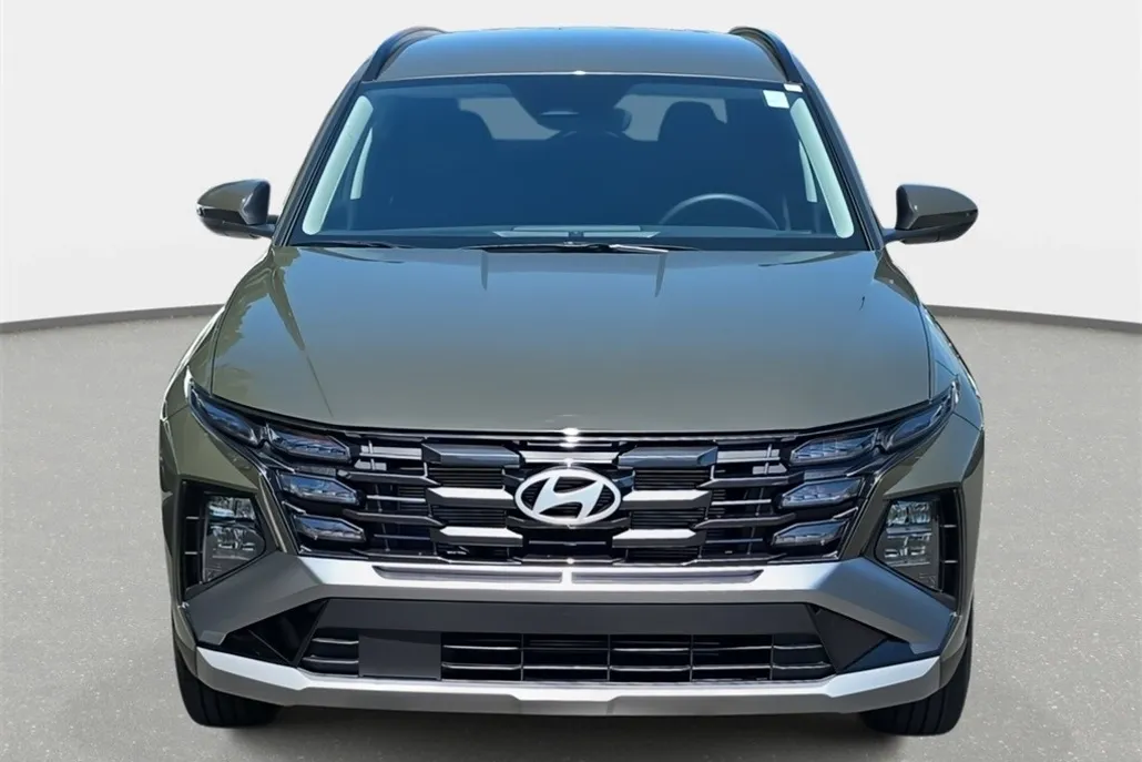 2025 Hyundai Tucson SEL photo 1
