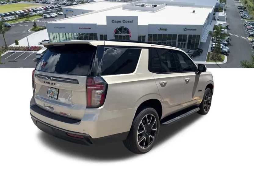 2022 Chevrolet Tahoe RST photo 1
