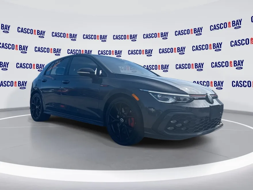 2024 Volkswagen Golf GTI 380 S photo 1