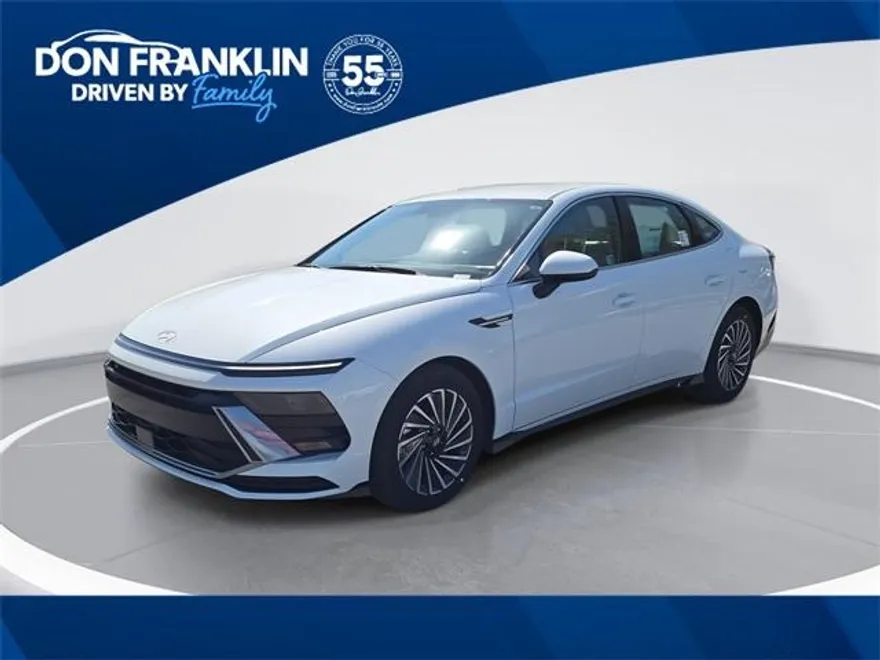 2025 Hyundai Sonata Hybrid SEL photo 1