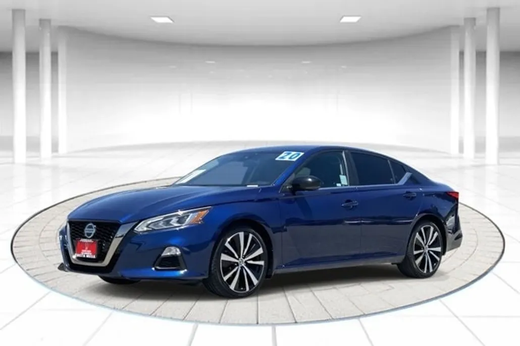 2020 Nissan Altima 2.5 SR photo 1
