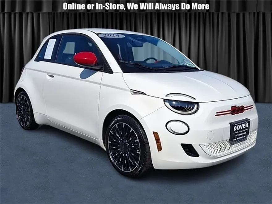 2024 Fiat 500e Red photo 1
