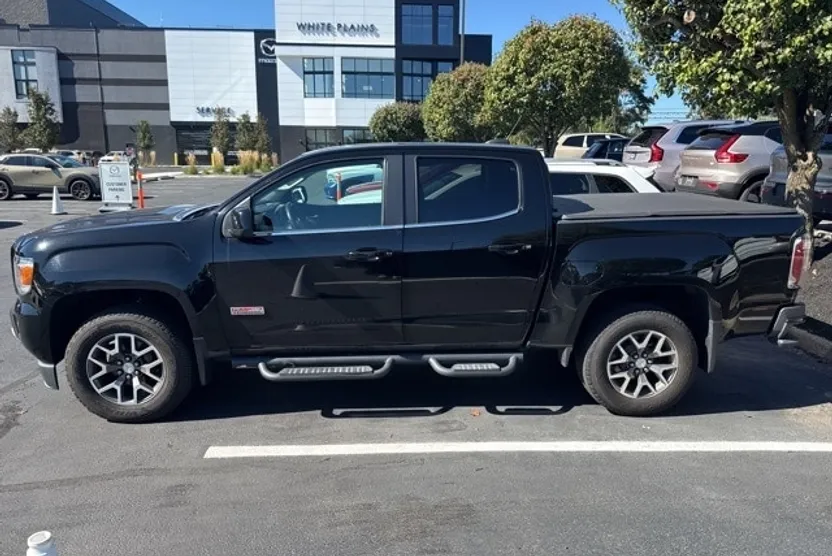 2015 Gmc Canyon SLE photo 1