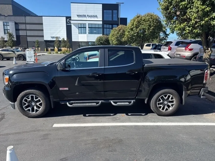 2015 Gmc Canyon SLE photo 1