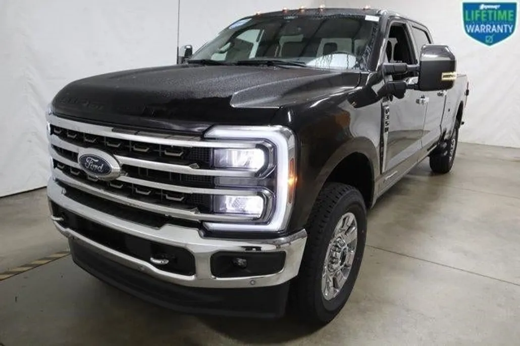 2024 Ford F-350 King Ranch photo 1