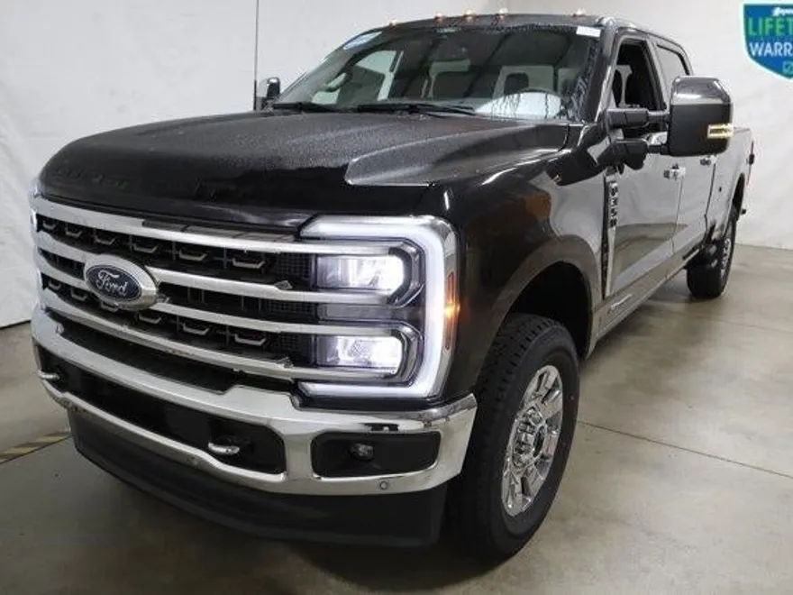 2024 Ford F-350 King Ranch photo 1
