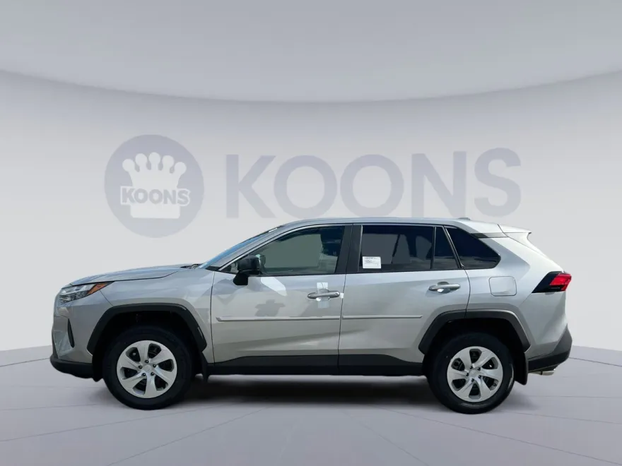 2025 Toyota RAV4 LE photo 1