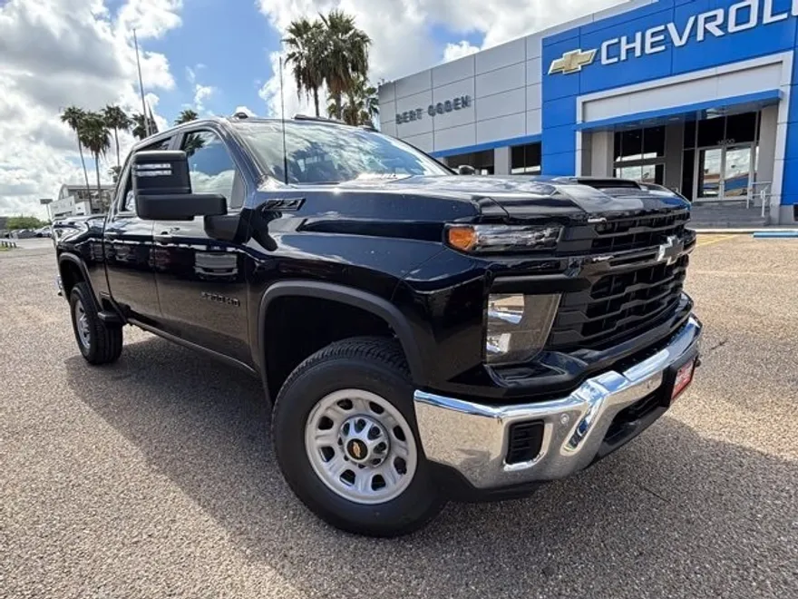 2026 Chevrolet Silverado 2500HD photo 1