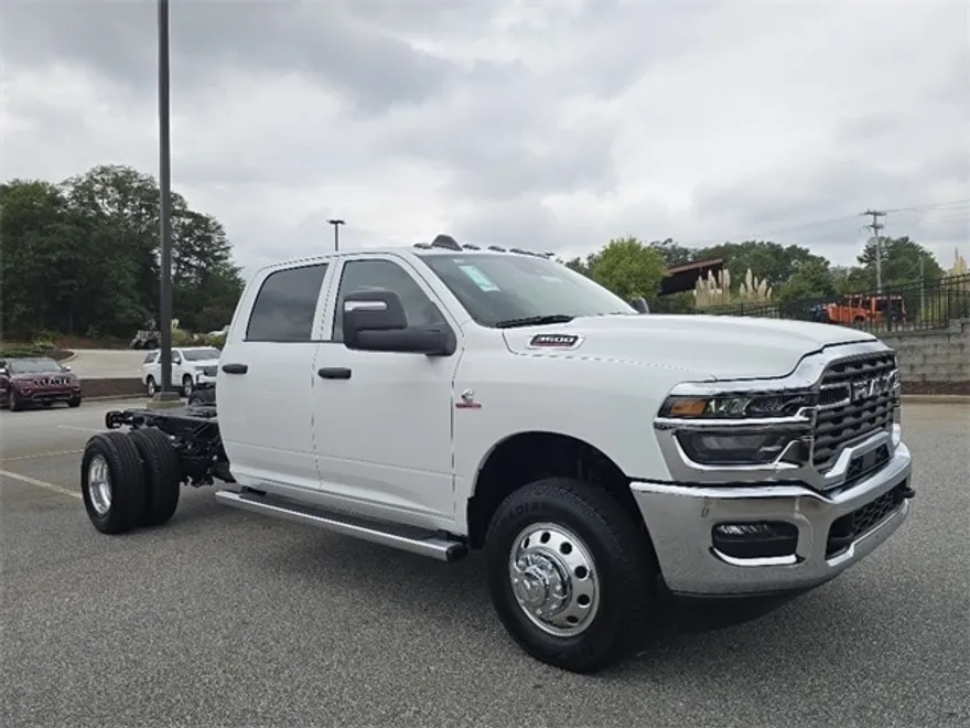 2026 Ram 3500 Tradesman photo 1