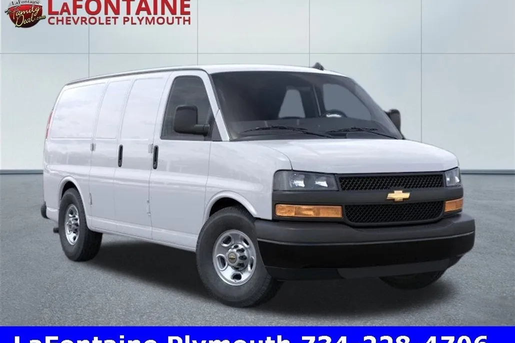 2025 Chevrolet Express Cargo 2500 photo 1