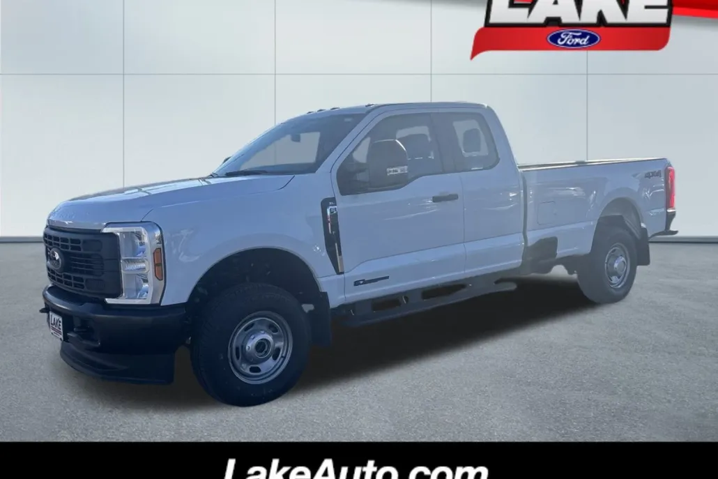 2025 Ford F-350 XL photo 1