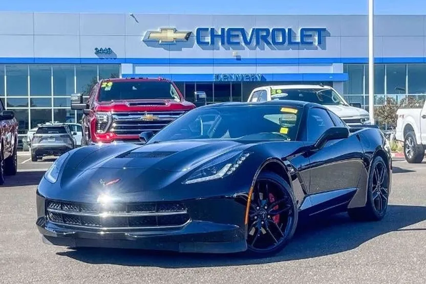 2018 Chevrolet Corvette Stingray 1LT photo 1
