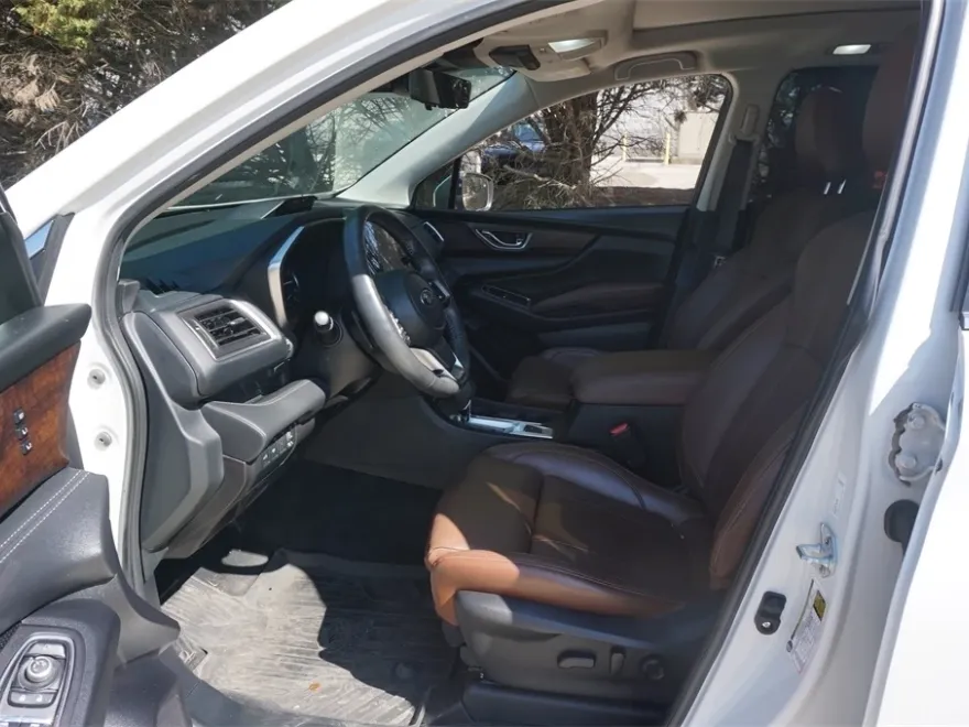 2023 Subaru Ascent Touring photo 1