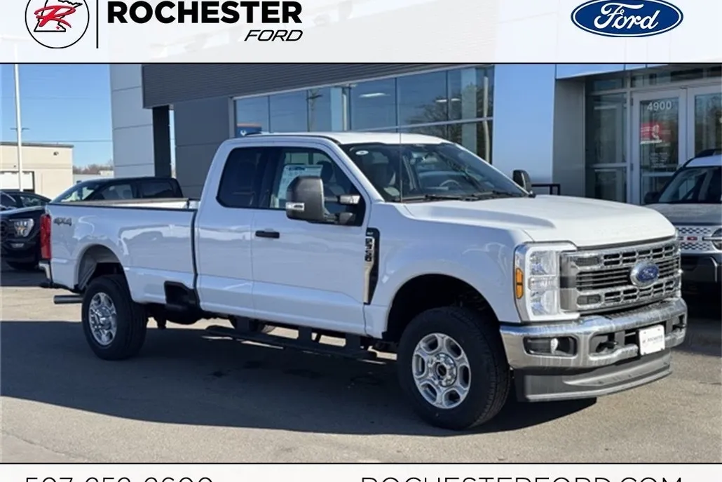 2025 Ford F-350 photo 1