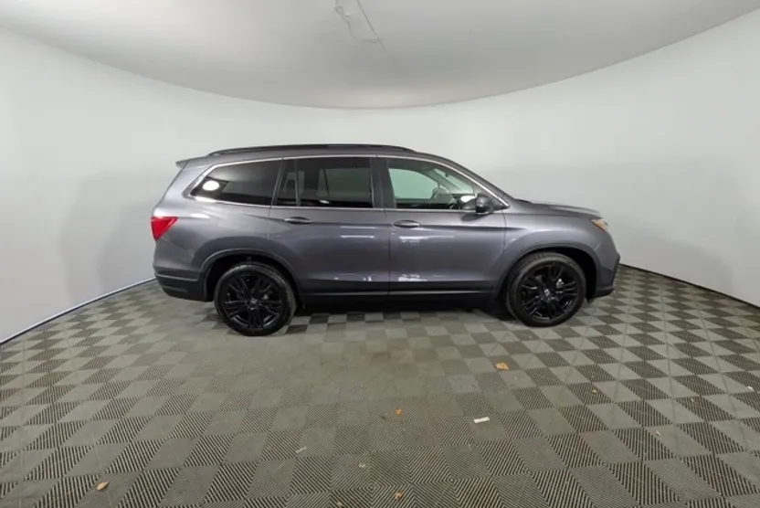 2022 Honda Pilot Special Edition photo 1