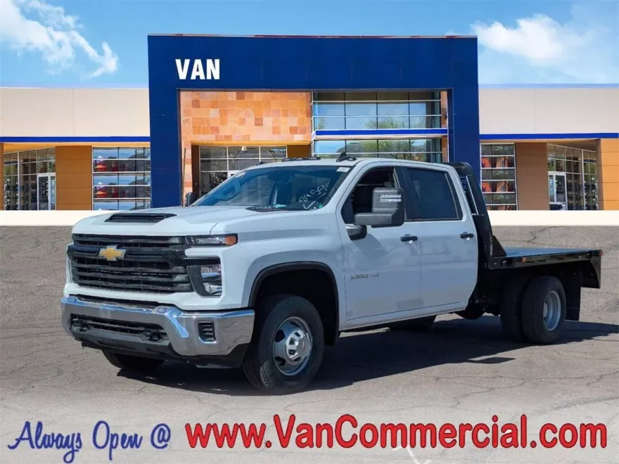 2024 Chevrolet Silverado 3500HD Work Truck photo 1