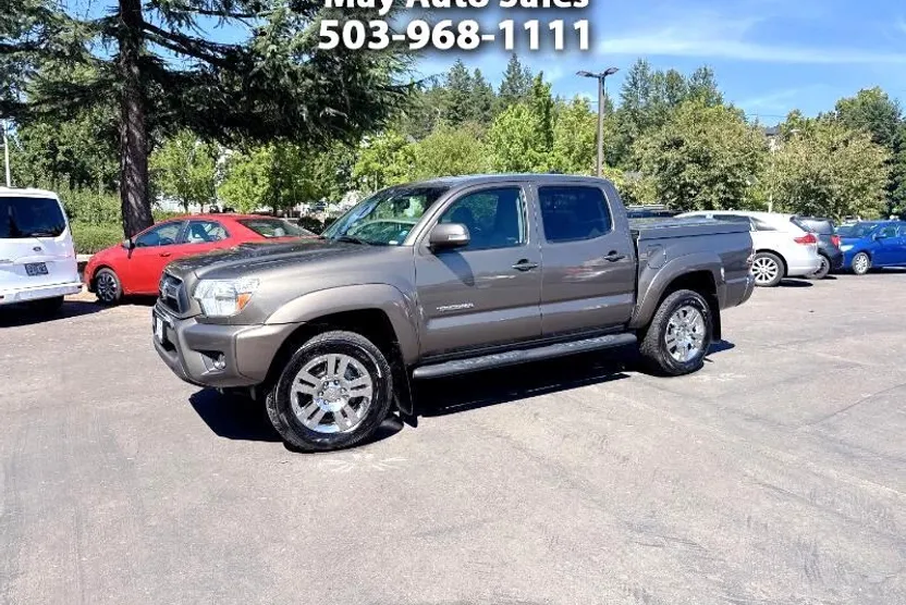 2012 Toyota Tacoma Double Cab V6 4x4 TRD Sport photo 1