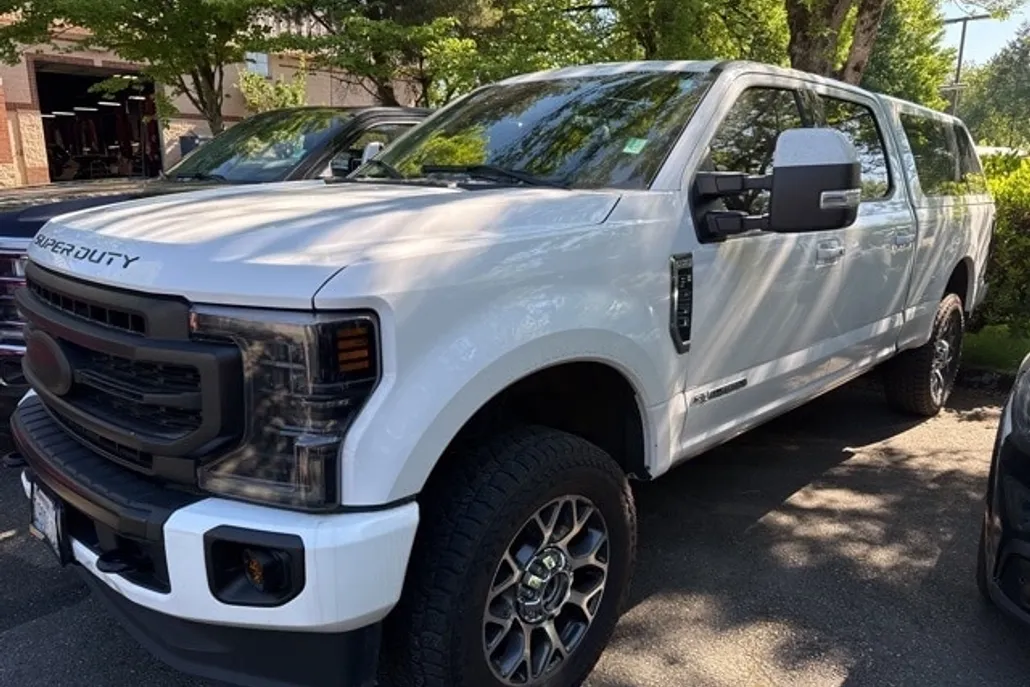 2020 Ford F-250 Lariat photo 1
