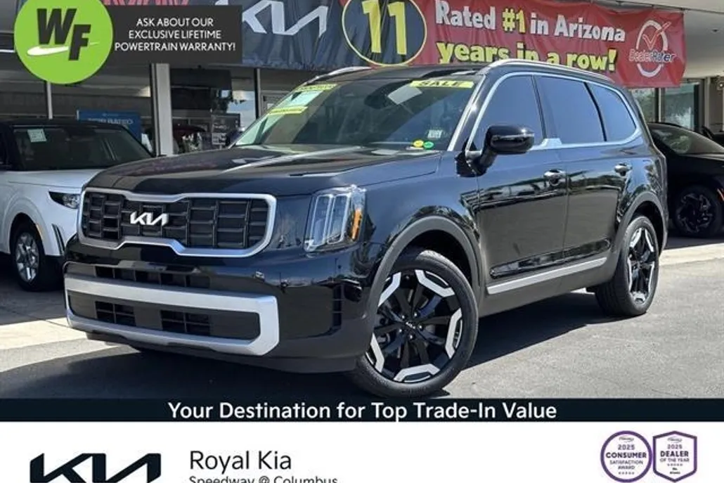 2025 Kia Telluride S photo 1