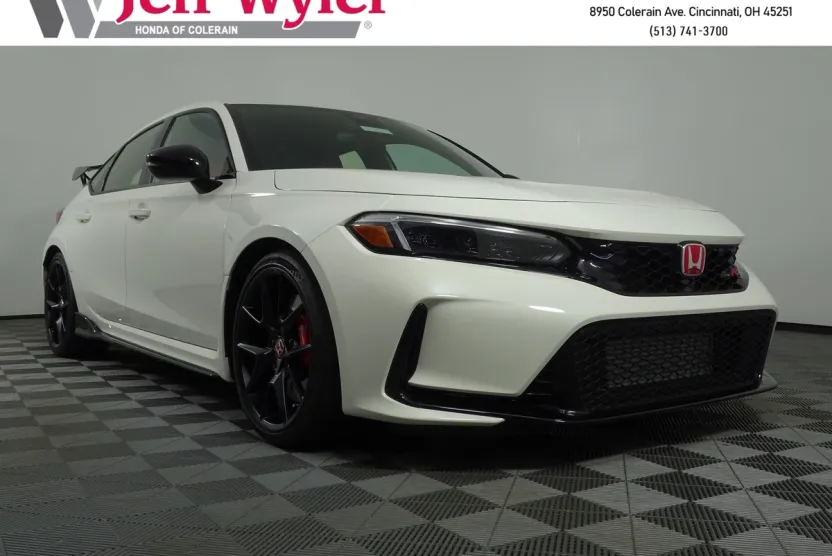 2025 Honda Civic Type R photo 1