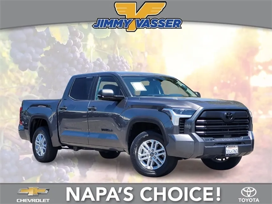 2022 Toyota Tundra SR5 photo 1