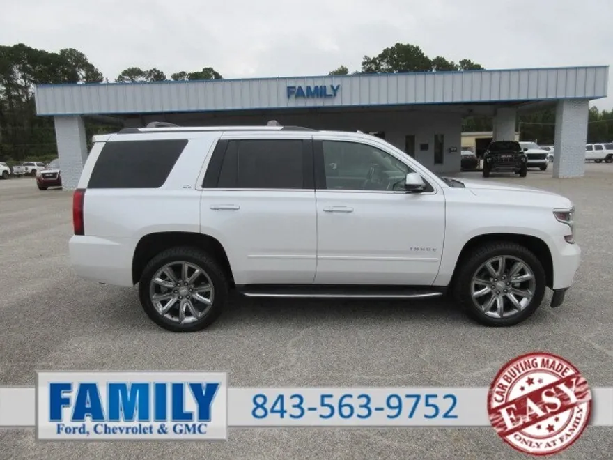 2016 Chevrolet Tahoe LTZ photo 1