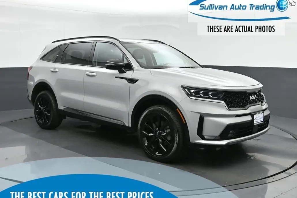 2022 Kia Sorento SX photo 1