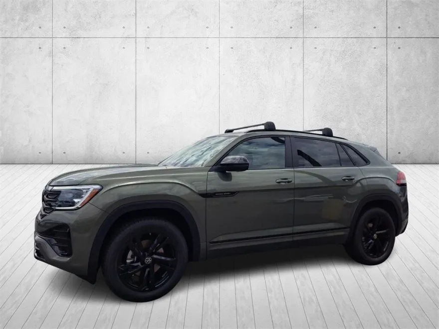 2026 Volkswagen Atlas Cross Sport SEL R-Line photo 1