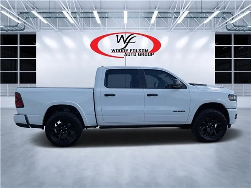 2025 Ram 1500 Laramie photo 1